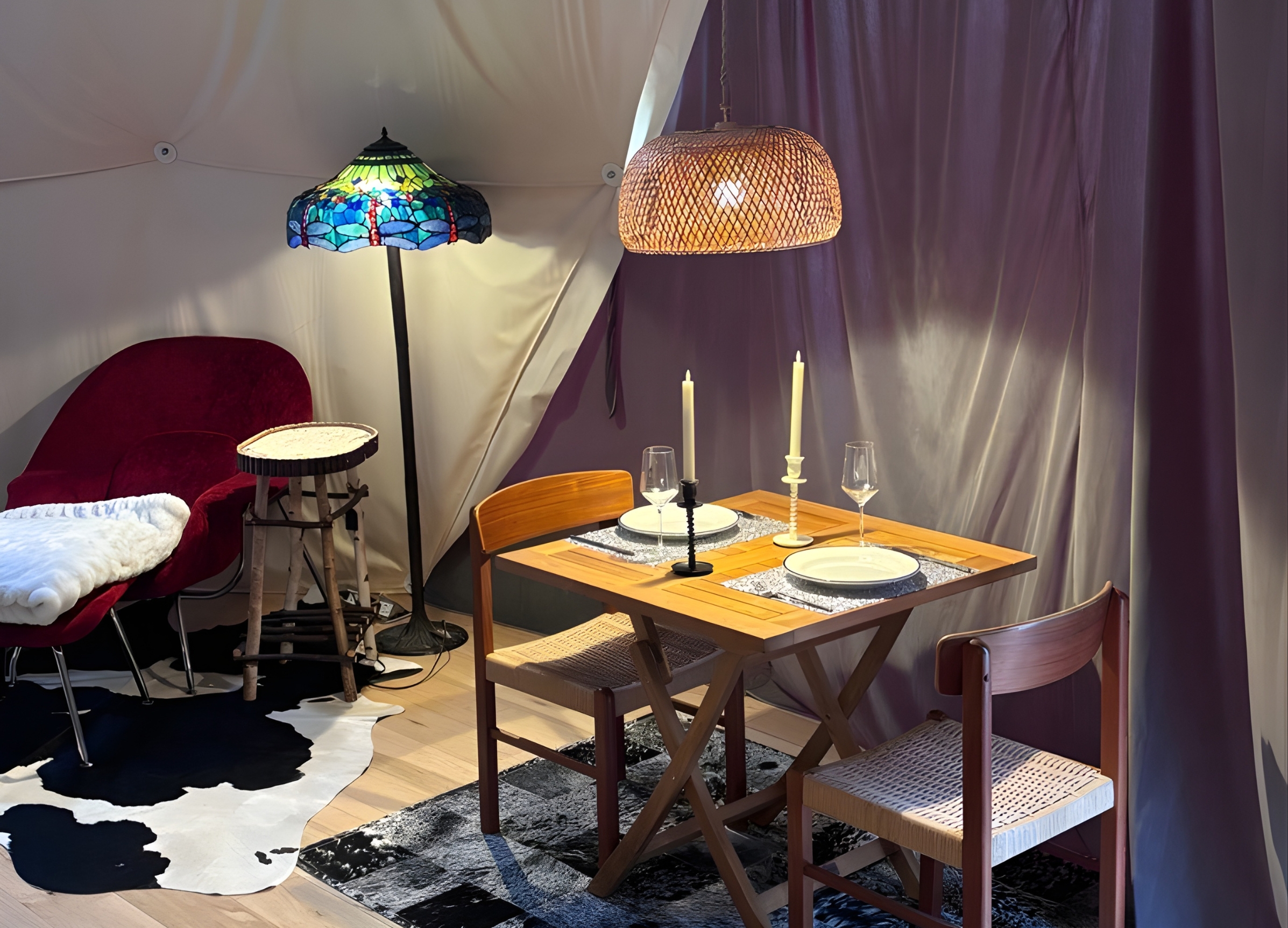 The Overlook dining space